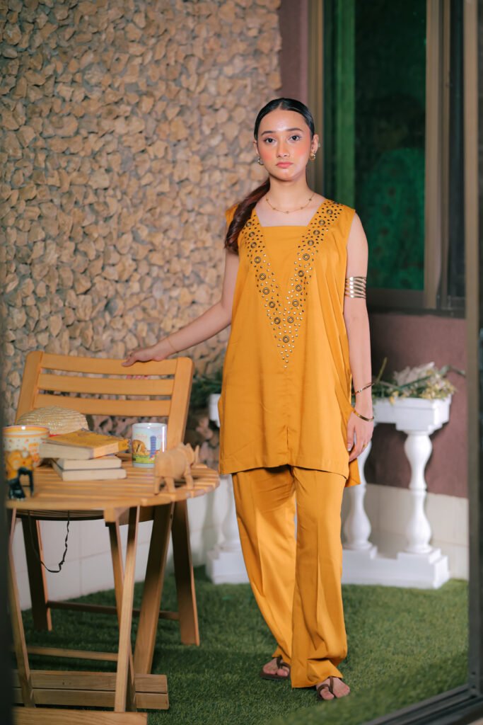 HONEYED BY EMERALD — Ready to Wear